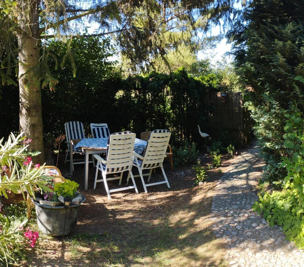 B&B Family Basement Apartment, Breakfast, Free Parking, 5Km From Tulln Chorherrn Dış mekan fotoğraf