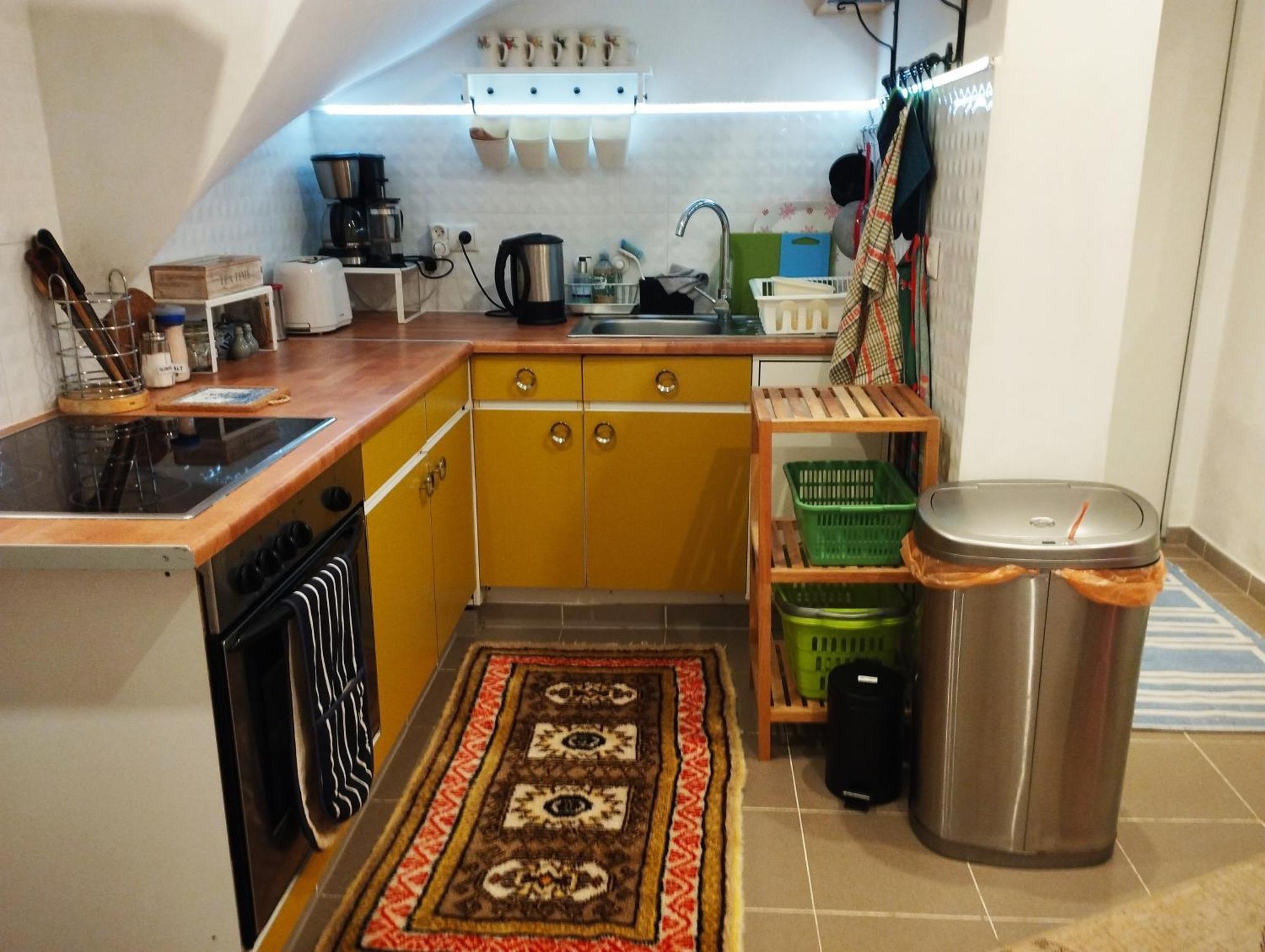 B&B Family Basement Apartment, Breakfast, Free Parking, 5Km From Tulln Chorherrn Dış mekan fotoğraf
